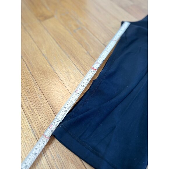 Lululemon size 4 Black Cropped Yoga Pants High-Waisted Design Womens - Picture 5 of 8
